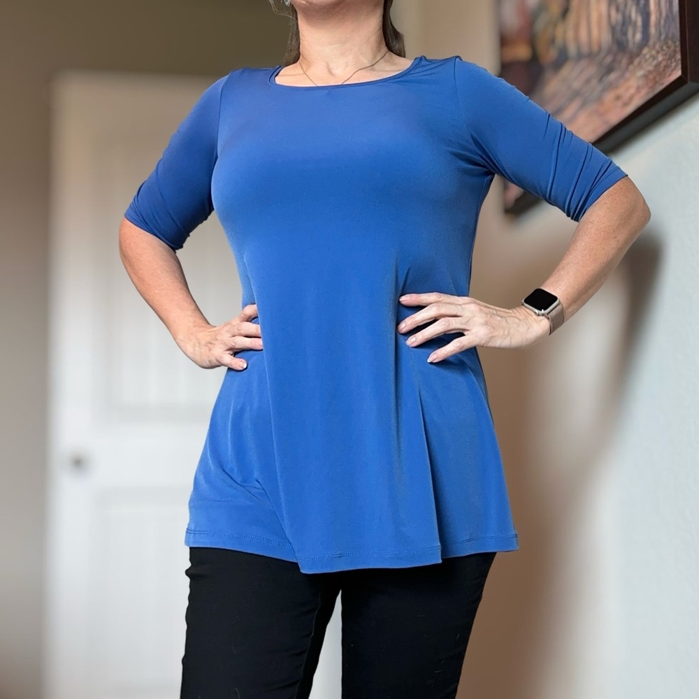 Susan Graver Blue Tunic Top